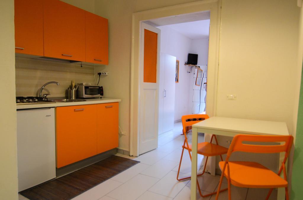 Shine Apartment Неаполь Номер фото