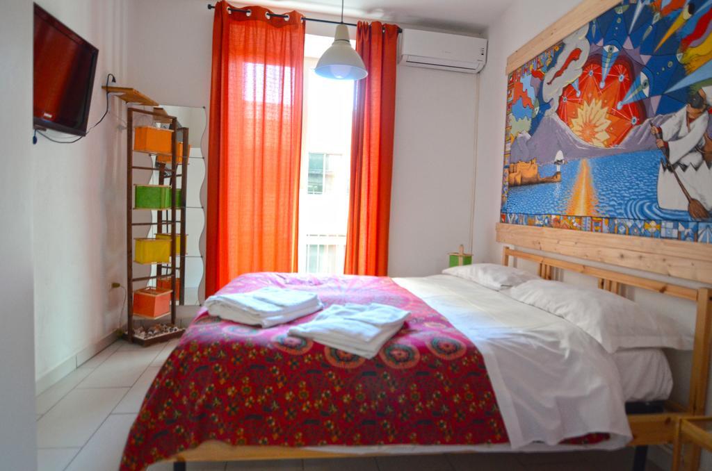 Shine Apartment Неаполь Екстер'єр фото